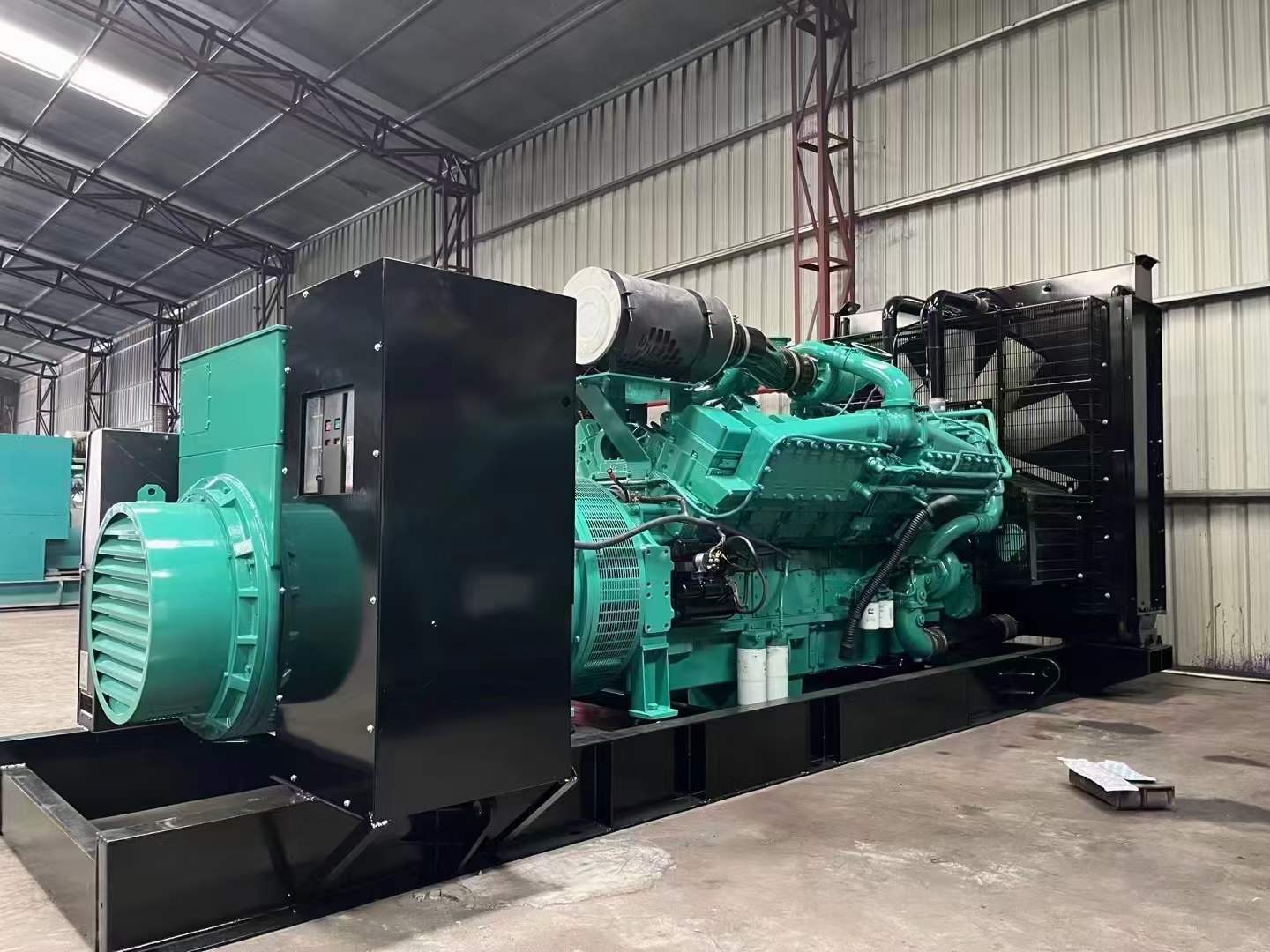 永修如何降低 800kW 柴油发电机输出电流的波动？