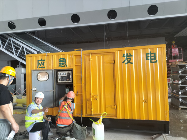 永修怎样判断空气滤清器是否需要更换？
