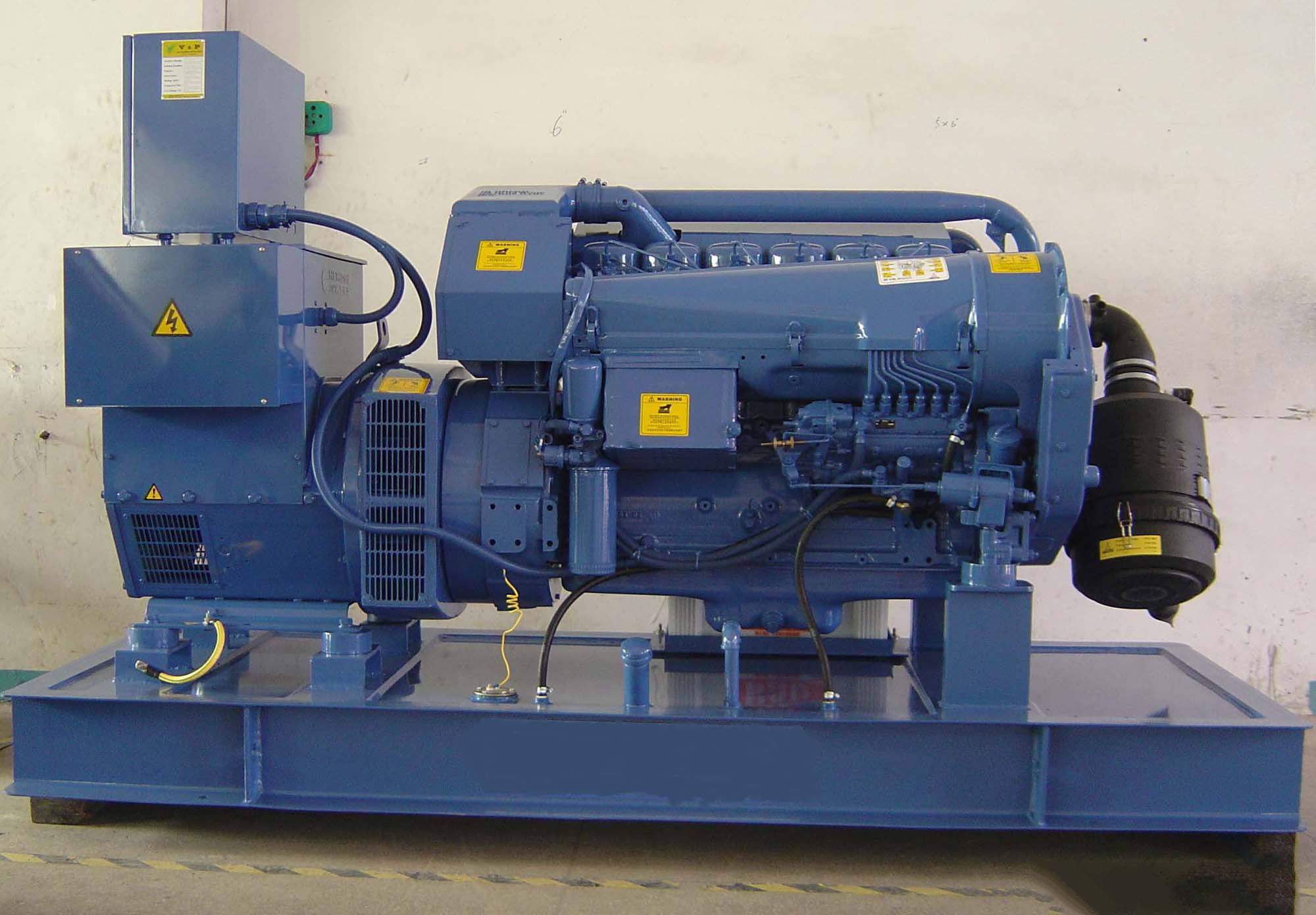 永修汽油发电机组冬季启动前，电瓶需要做哪些检查和维护？
